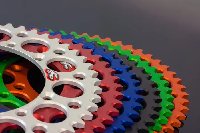 Renthal Rear Ultralight Sprocket Silver Grooved 46T#224U-520-46Gpsi 1